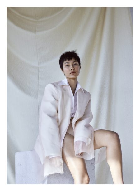 Super pose for cosmopolitan magazine by marc philbert